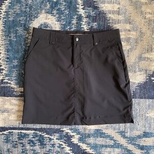 Under Armour Golf Skirt - Size 8